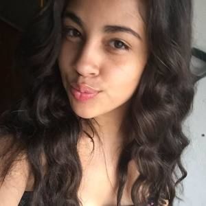 Meet your Posher, Adaliz